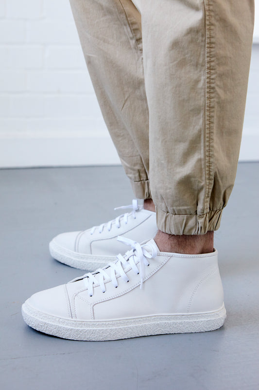 Kogi White Leather Midtop